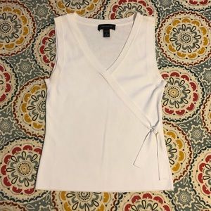 Cable & Gauge White Sleeveless Top